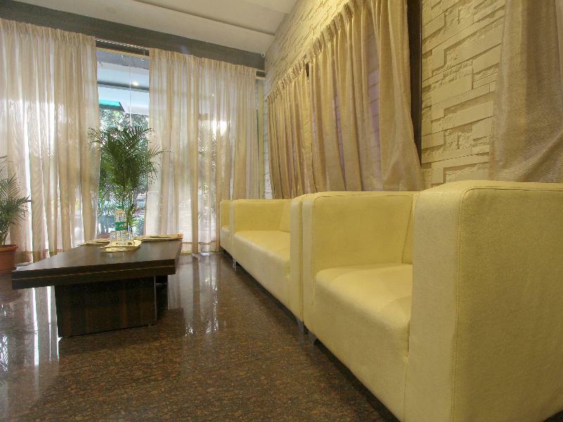 Capital O 70534 Habitat Suites And Rooms Bengaluru Kültér fotó