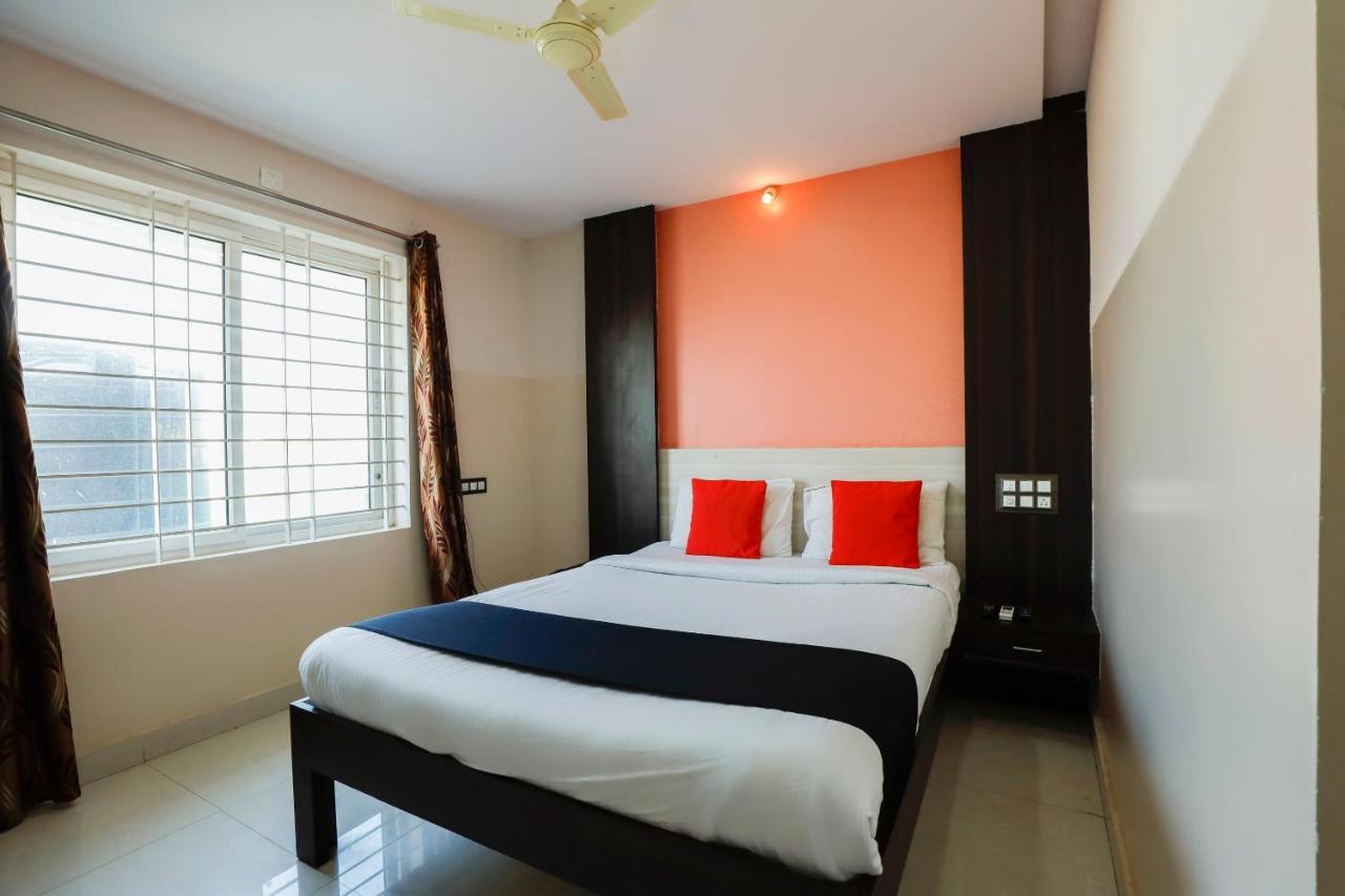 Capital O 70534 Habitat Suites And Rooms Bengaluru Kültér fotó