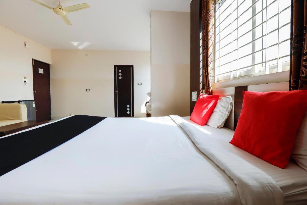 Capital O 70534 Habitat Suites And Rooms Bengaluru Kültér fotó